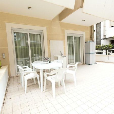 Aparthotel England Riccione Zewnętrze zdjęcie