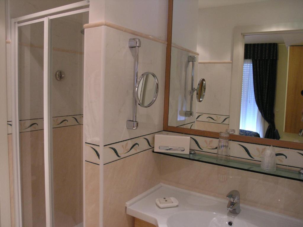 Aparthotel England Riccione Pokój zdjęcie