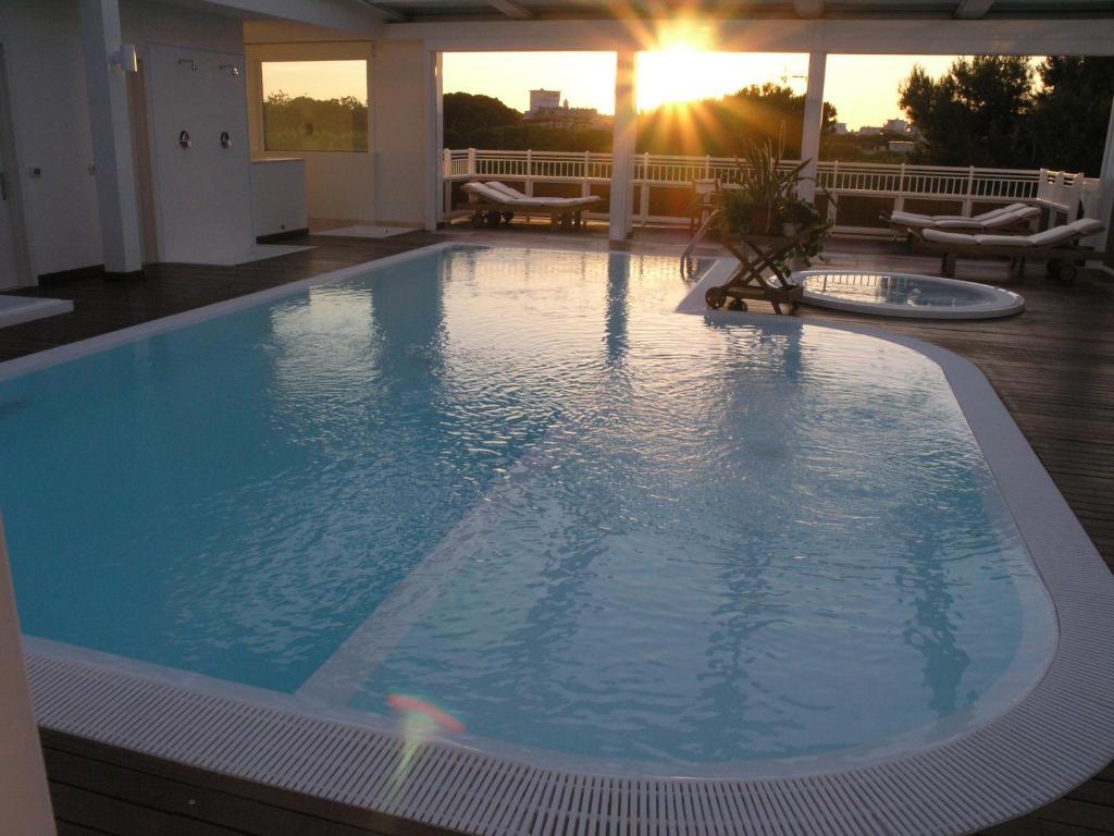 Aparthotel England Riccione Zewnętrze zdjęcie