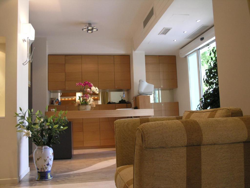 Aparthotel England Riccione Zewnętrze zdjęcie